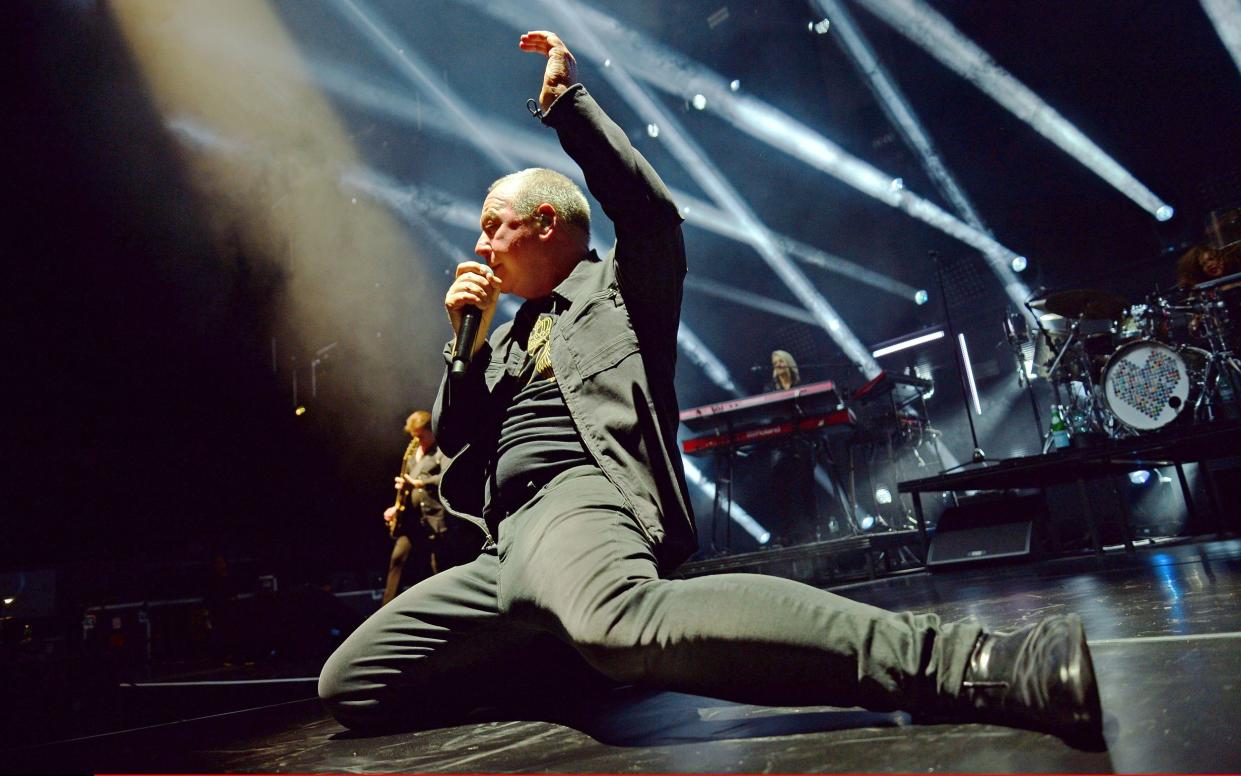 Jim Kerr and Simple Minds at Wembley Arena - Jim Dyson/Getty