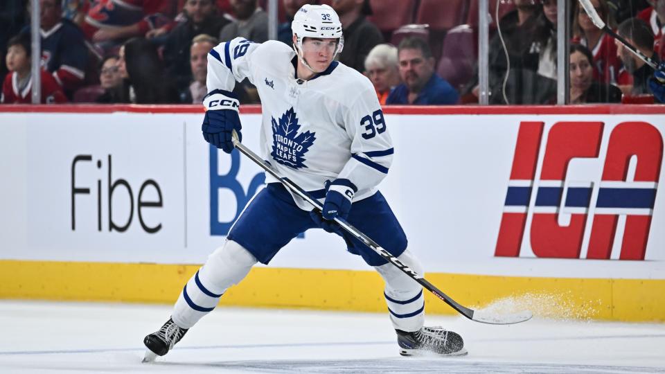 Fraser Minten cracking the Toronto Maple Leafs' roster is an impressive accomplishment. (Minas Panagiotakis/Getty Images)