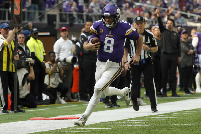 Confident Vikings thriving behind letting-it-loose Cousins - The San Diego  Union-Tribune