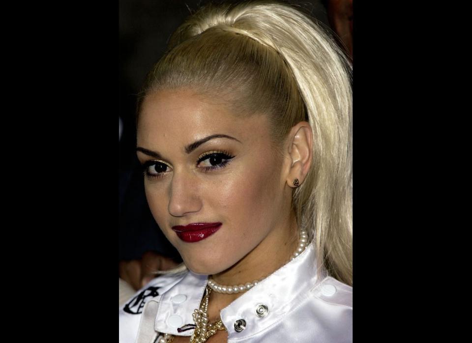 Gwen Stefani at the 2001 Billboard Music Awards. 