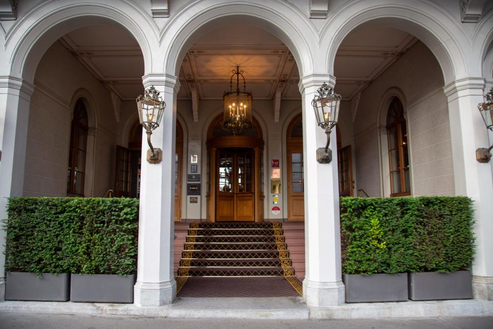 The outside entrance to Hotel Les Trois Rois.