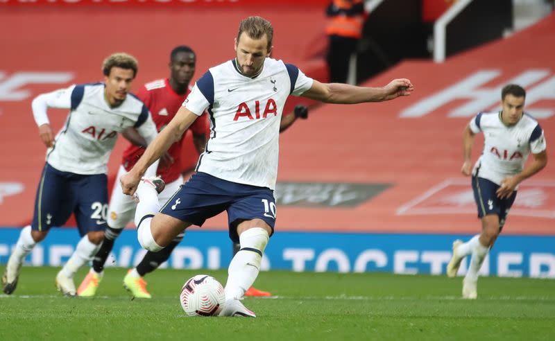 Premier League - Manchester United v Tottenham Hotspur