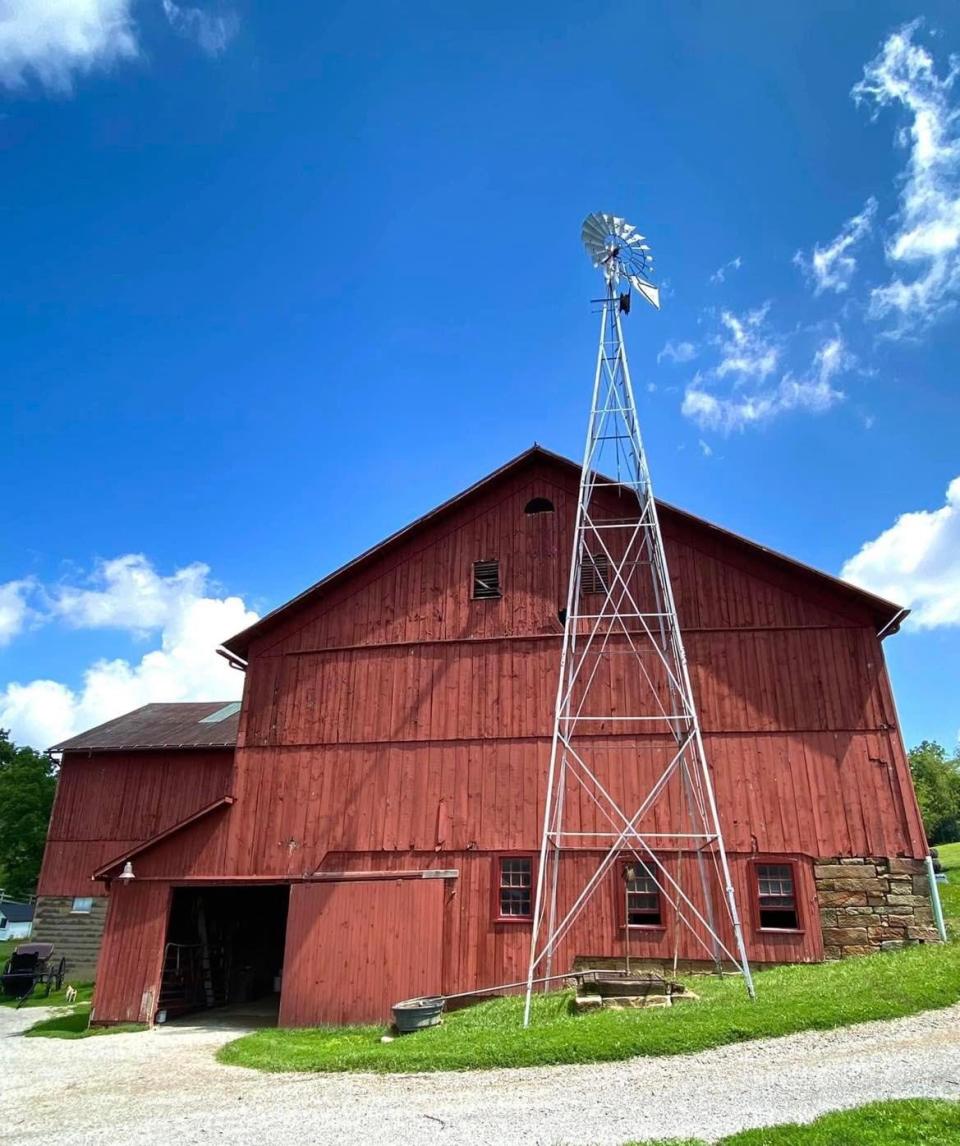 Yoder's Amish Home is located on the scenic Amish byway State Route 515, north of Walnut Creek and south of of Winesburg. The barn was constructed more than 100 years ago.