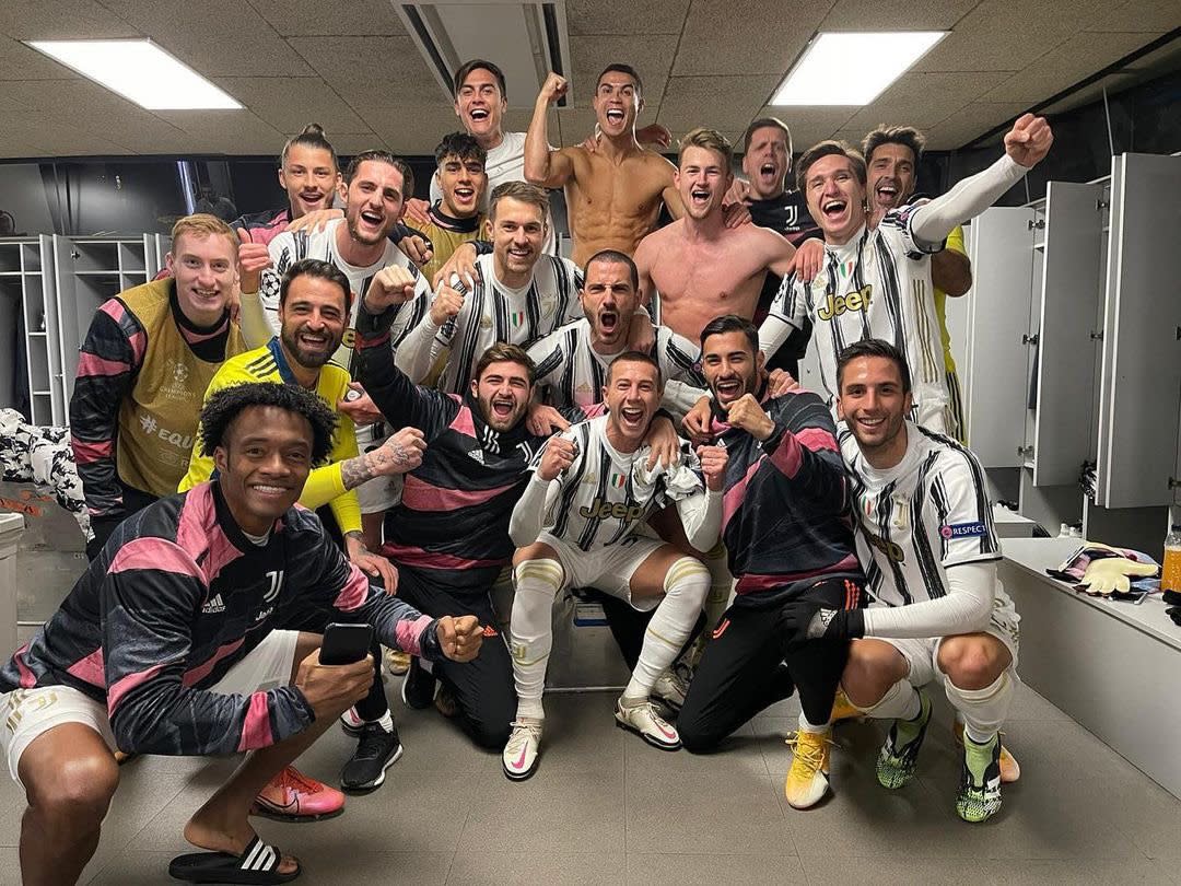 Juventus star Cristiano Ronaldo with teammates (Photo/ Cristiano Ronaldo Twitter)