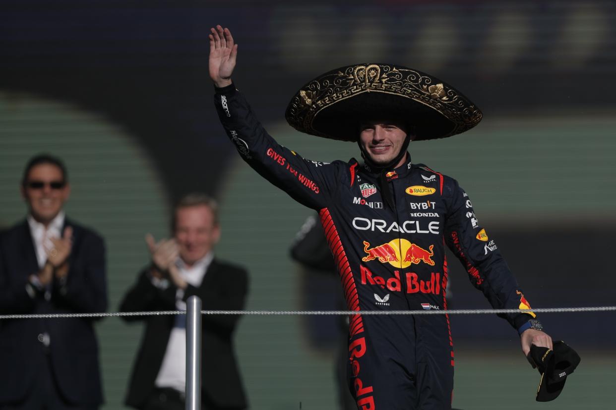 Max Verstappen con su sombrero