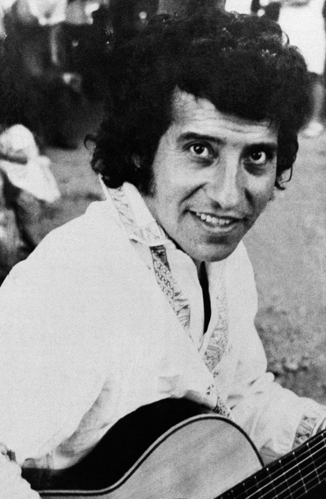 Image: Victor Jara (AP)