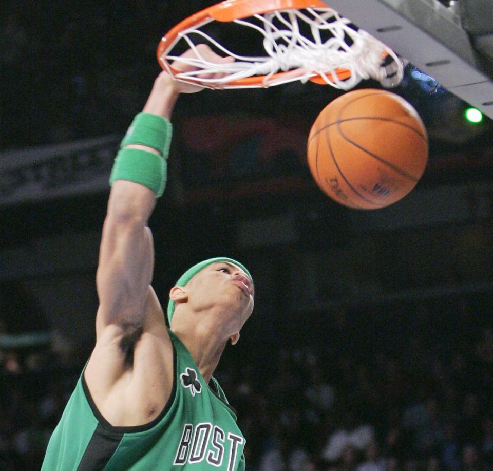 Gerald Green, of the Boston Celtics, dunks the ball during the slam dunk contest at NBA Saturday Night, a part of NBA All-Star weekend in Las Vegas on Saturday, Feb. 17, 2007. Green won the contest. (AP Photo/Mark J. Terrill)