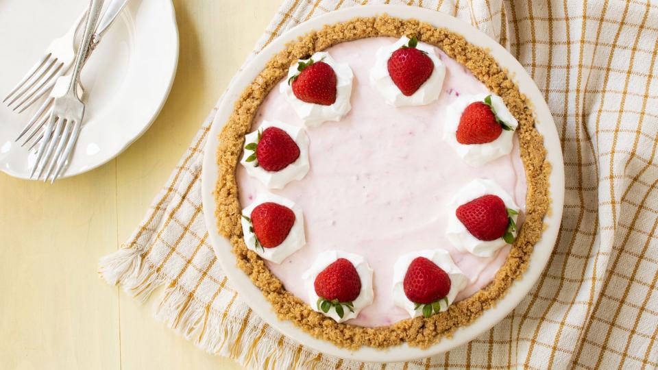 No-Bake Strawberry Pie