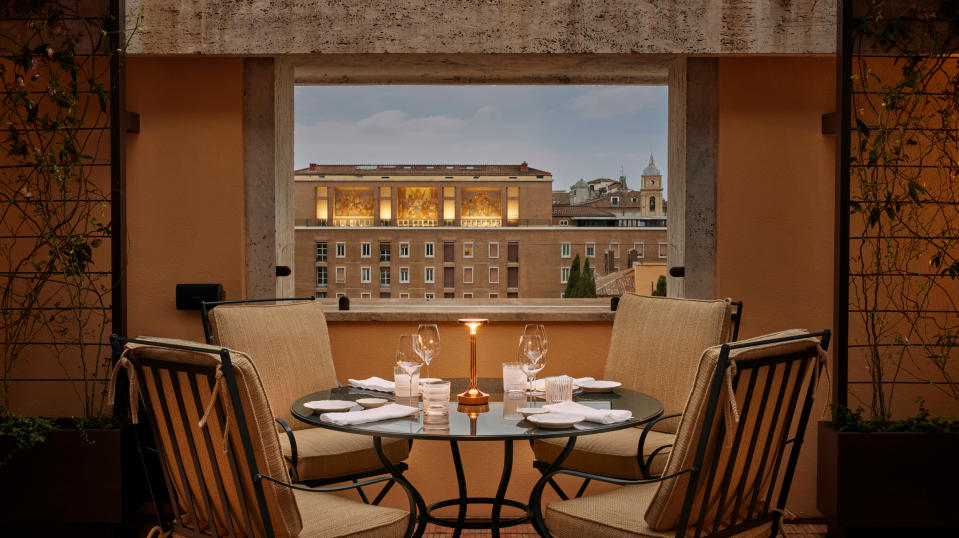 Bulgari Hotel Roma - Il Ristorante - Table - City View - Rome - Italy