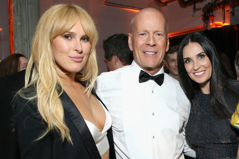 Rumer con sus padres, Bruce Willis y Demi Moore