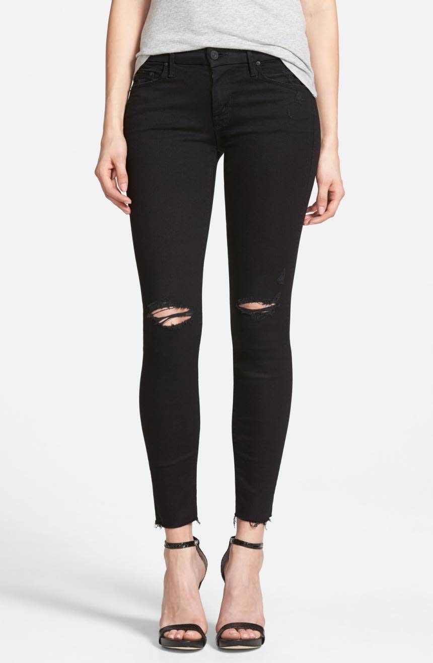 'The Looker' Frayed Ankle Skinny Jeans