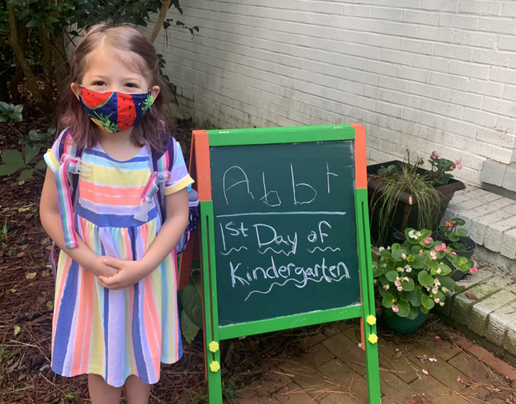 A kindergartener gets ready for her first day of school where masks are mandatory. (Photo: Twitter)