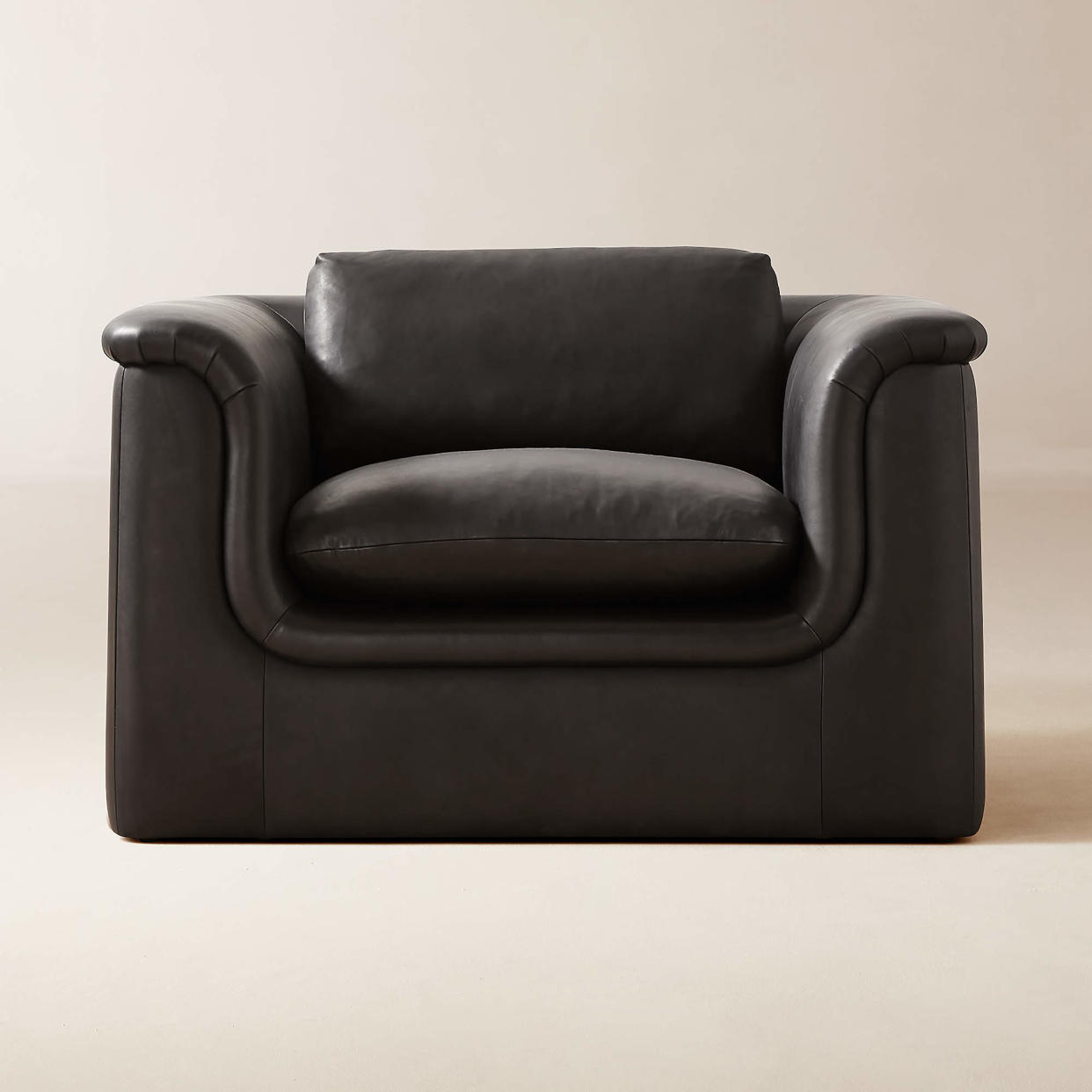 <p><a href="https://go.redirectingat.com?id=74968X1596630&url=https%3A%2F%2Fwww.cb2.com%2Fmardones-black-leather-lounge-chair%2Fs466068&sref=https%3A%2F%2Fwww.harpersbazaar.com%2Ffashion%2Ftrends%2Fg46044217%2Fmost-comfortable-accent-chairs%2F" rel="nofollow noopener" target="_blank" data-ylk="slk:Shop Now;elm:context_link;itc:0;sec:content-canvas" class="link rapid-noclick-resp">Shop Now</a></p><p>Mardones Black Leather Lounge Chair</p><p>cb2.com</p><p>$999.97</p>