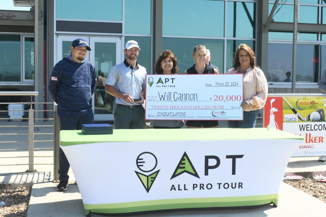 Will Cannon (second from left) of Birmingham, Ala., is the champion of the 21st annual Coca-Cola Dr. Pepper Open held over the last four days at Links on the Bayou golf course. With Cannon are Joey Wancewicz (far left), head golf pro at Links on the Bayou, local All Pro Tour chair Teresa Slater (third from right), APT Tournament manager Taylor Delke and Manna House executive director Jessica Viator.