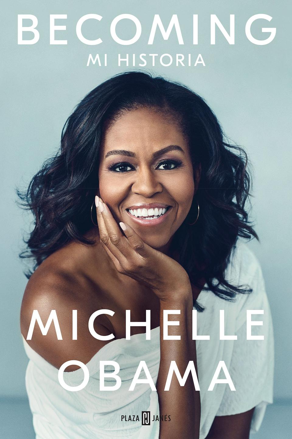 <p><strong>24.</strong> Les mémoires de Michelle Obama ont été traduites en 24 langues et Becoming est toujours en tête des ventes dans 13 pays. </p>