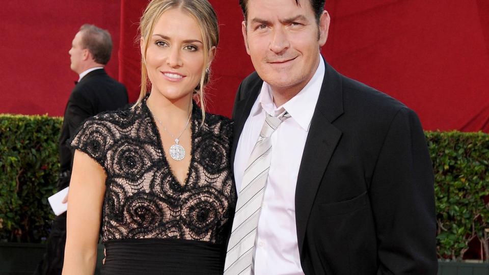 Brooke Mueller and Charlie Sheen arrive at the 61st Primetime Emmy Awards held at the Nokia Theatre on September 20, 2009 in Los Angeles, California