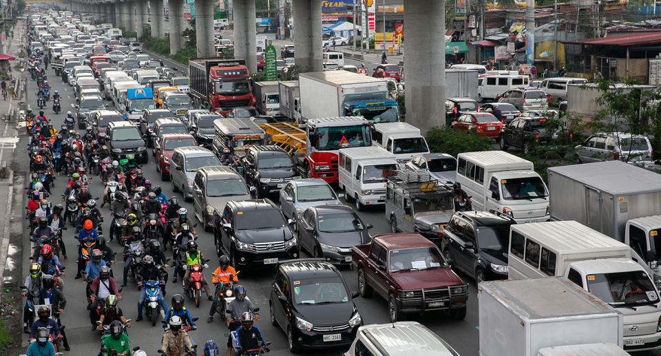 Heavy traffic is pictured along Marcos Highway, as motorists queue for a checkpoint on the first day of the Philippine capital&#39;s reimplementation of a stricter lockdown to curb COVID-19 infections, in Marikina City, Metro Manila, Philippines, August 4, 2020. The Supreme Court temporarily suspended No Contact Apprehension Program (NCAP) that aims to enforce traffic rules through traffic management technology. (Photo: REUTERS/Eloisa Lopez)