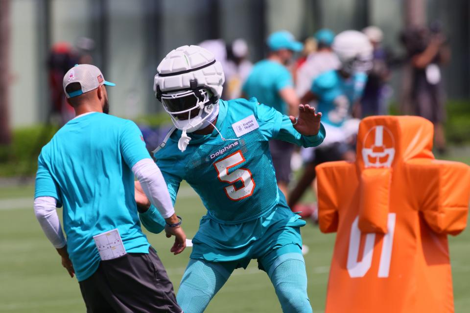 Jul 28, 2024; Miami Gardens, FL, USA; Miami Dolphins cornerback Jalen Ramsey (5) works out during training camp at Baptist Health Training Complex. Mandatory Credit: Sam Navarro-USA TODAY Sports