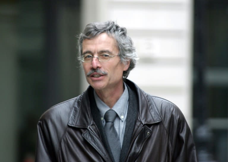 Le juge Renaud Van Ruymbeke arrive au pôle financier de Paris, le 22 mars 2007 (THOMAS COEX)