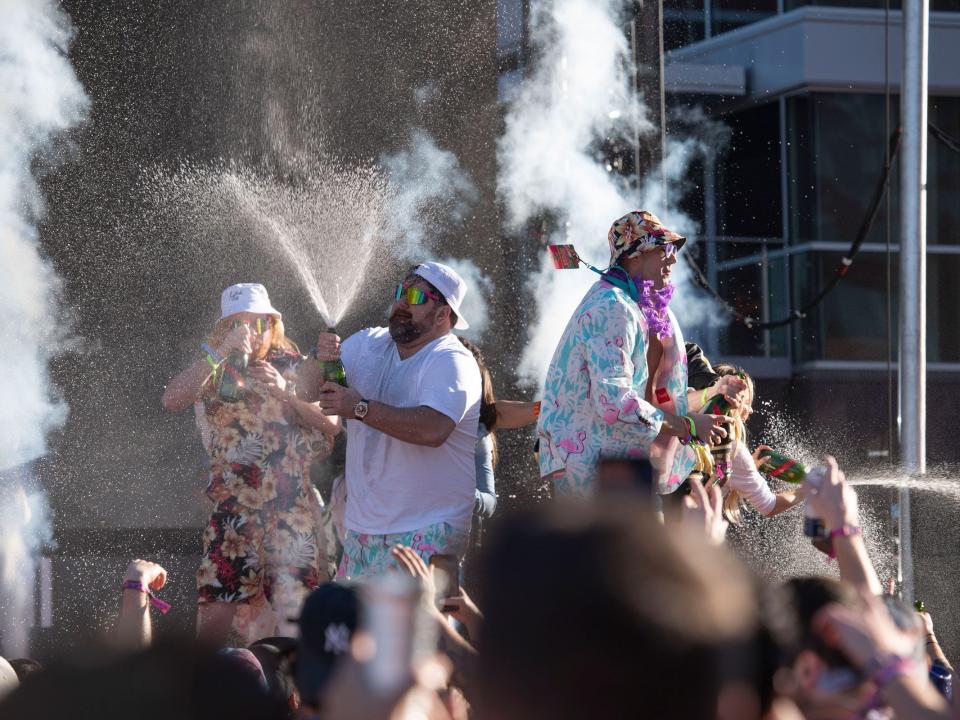 Rob Gronkowski parties onstage at Gronk Beach.