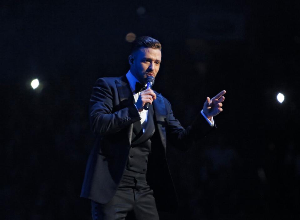Justin Timberlake performs at Nationwide Arena in Columbus on November 16, 2013.