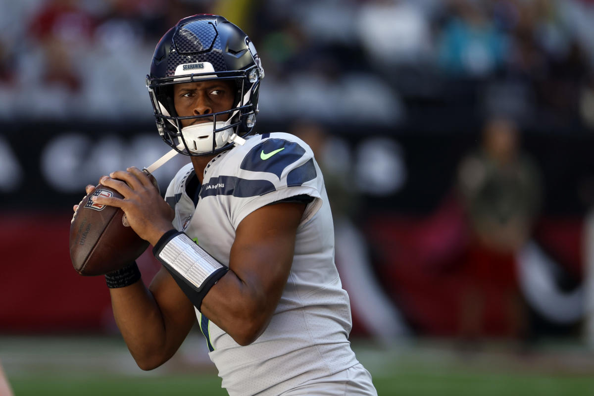 NFL Week 10 Leveraging Tails: Geno's Seahawks neutral-field underdogs  against Brady's Bucs?, NFL and NCAA Betting Picks