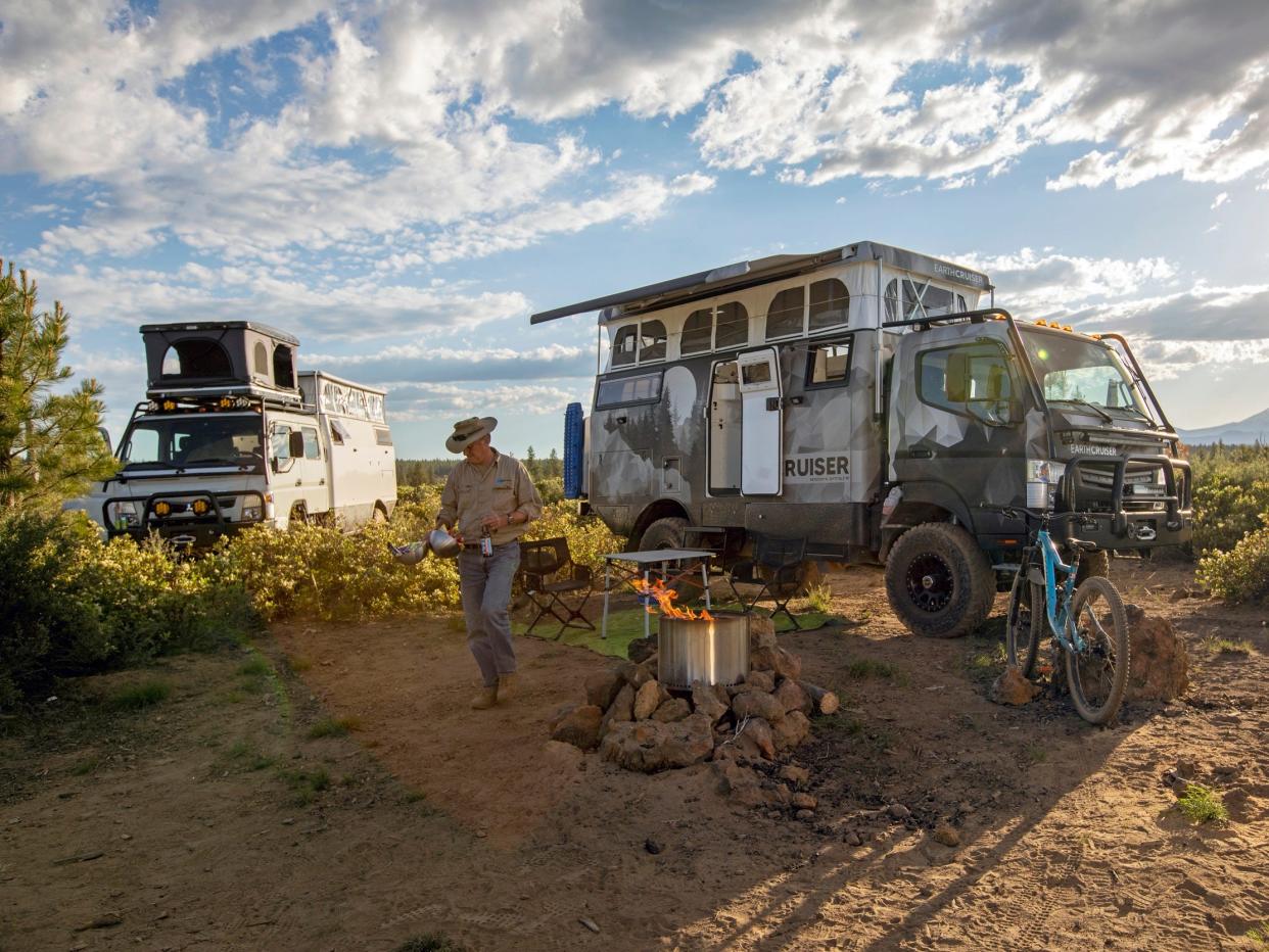 EarthCruiser EXP Dual Cab.