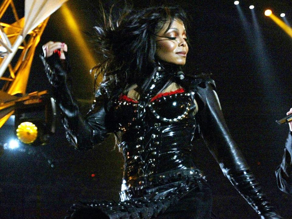 Janet Jackson and Justin Timberlake superbowl