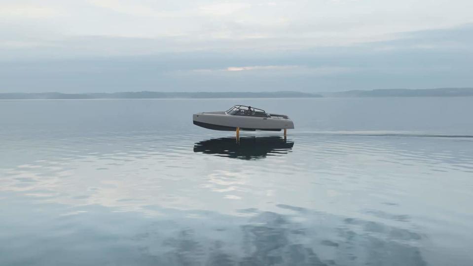 Le constructeur automobile Polestar et l’artisan naval Candela dévoilent la prochaine phase de leur partenariat : le Candela C-8 Polestar.