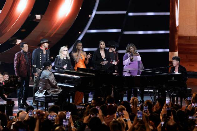 2022 American Music Awards - Show - Credit: Kevin Winter/Getty Images