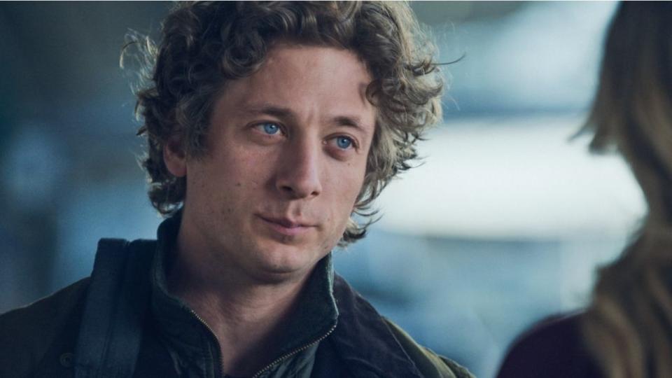 Jeremy Allen White as Carmen in The Bear