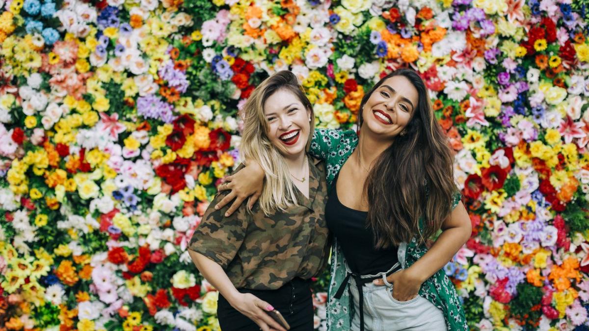 68 Meaningful Best Friend Quotes to Share with Your BFF in 2023