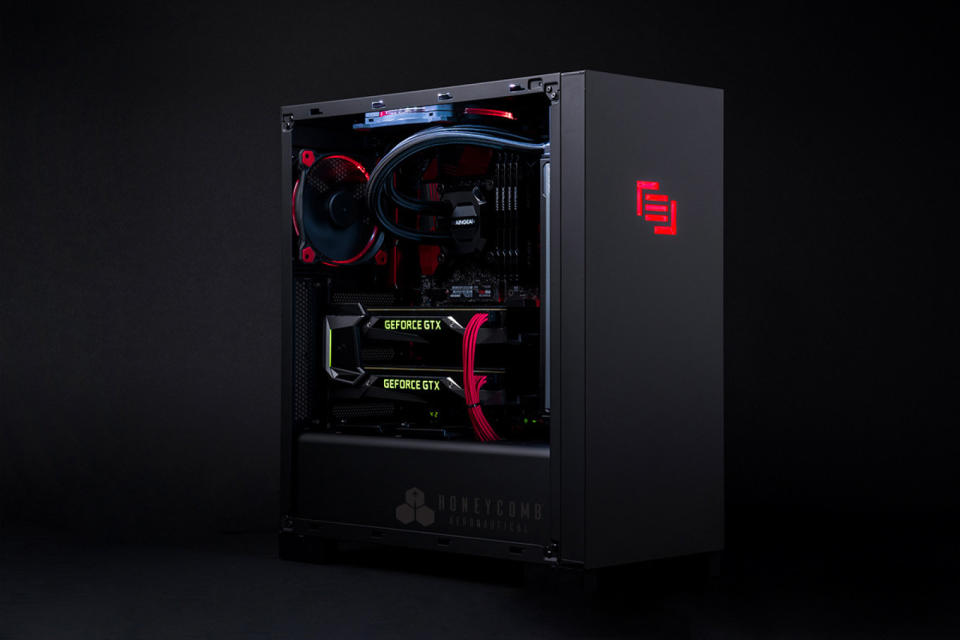 Maingear has teamed with flight sim outfit Honeycomb Aeronautical on a desktop