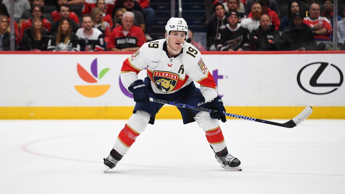 Matthew Tkachuk’s Struggles in ‘Battle of the Tkachuks’ Highlighted by Baffling Slump