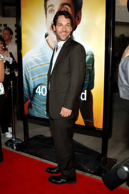 Paul Rudd at the Hollywood premiere of Universal Pictures' The 40-Year-Old Virgin