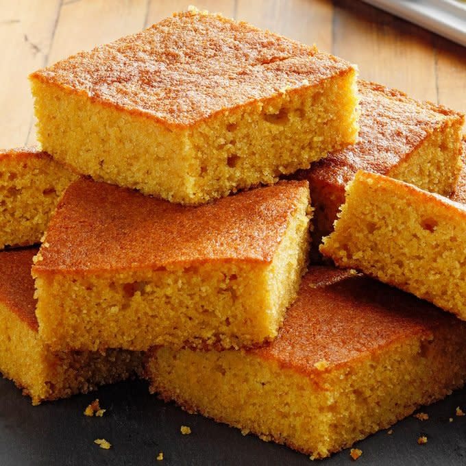 Quick Buttermilk Cornbread Exps Tohfm22 29167 E09 22 1b 3