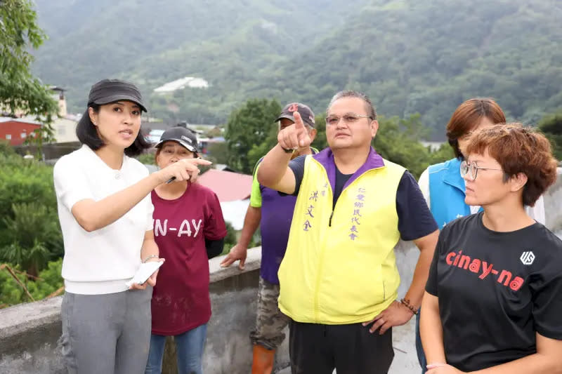 ▲許淑華全力投入災後重建，不願再回應「未超前佈署」爭議引發的口水。（圖／南投縣政府提供，2023.08.14）