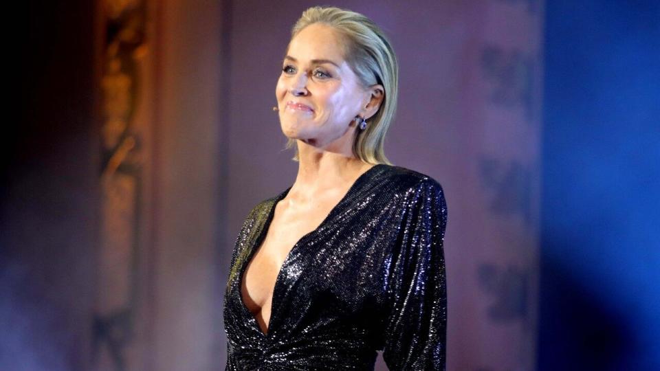 The 61-year-old actress performed the scene upon receiving GQ's Woman of the Year award.