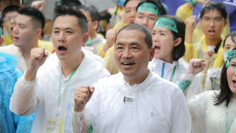 國民黨總統參選人侯友宜被余杰形容為「威權時代的警察頭子」，角逐公職。（圖／記者楊樹攝影）