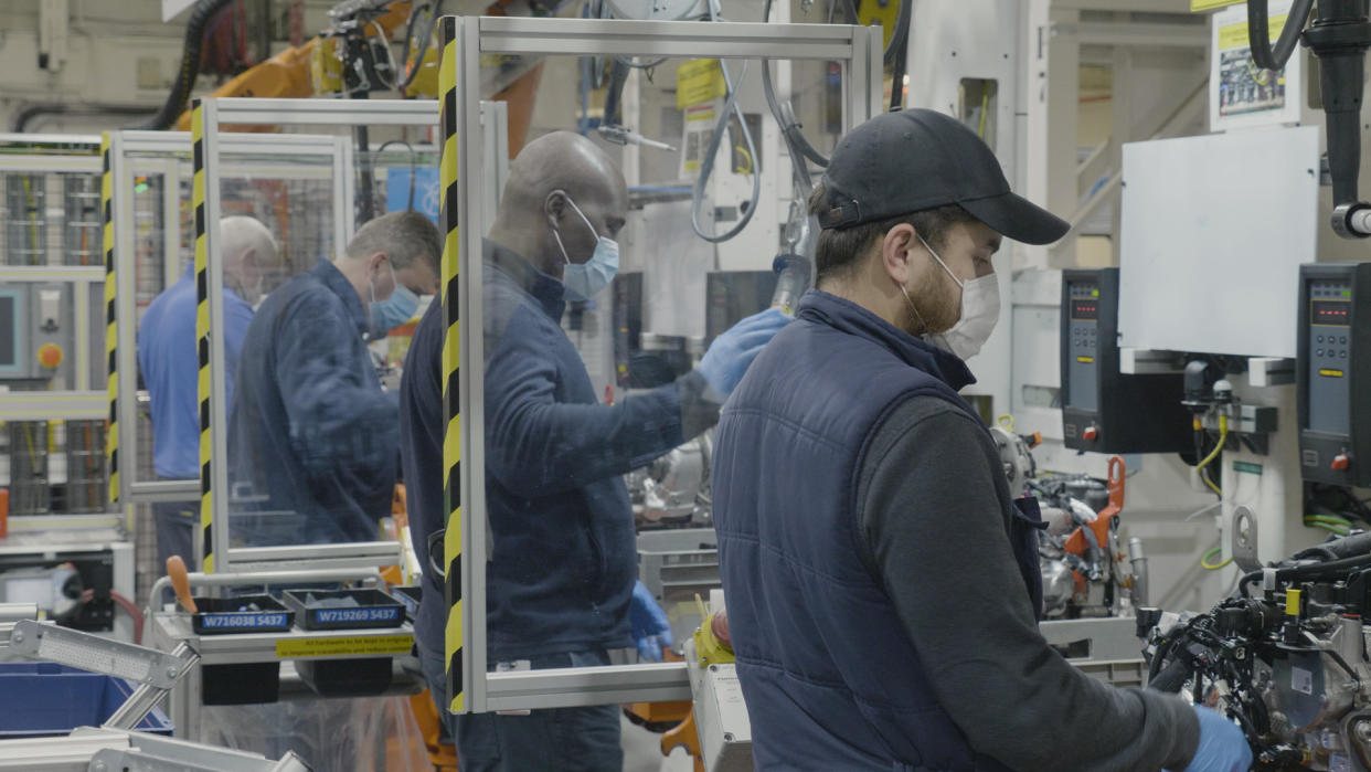 Ford Dagenham staff wearing masks