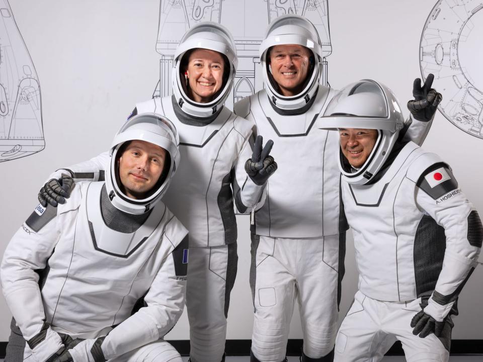 crew 2 astronauts spacex nasa