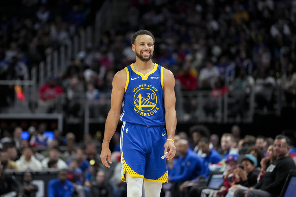 Stephen Curry於NBA 2023-24開季至今的火熱表現，證明他依舊是聯盟最具殺傷力的得分機器之一。（Photo by Nic Antaya/Getty Images）