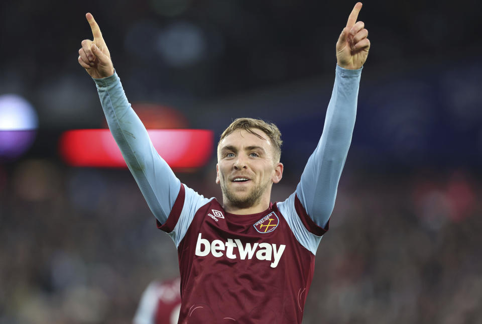 West Ham United's Jarrod Bowen celebrates scoring during the English Premier League soccer match between West Ham United and Wolverhampton Wanderers at the London Stadium, London, Sunday Dec. 17, 2023. (Steven Paston/PA via AP)