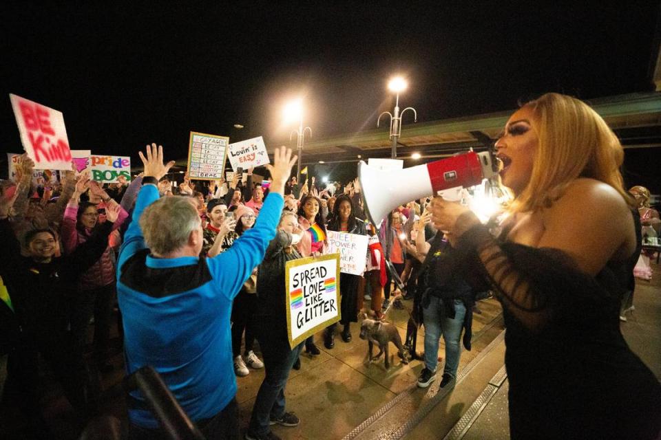 Naomi Dix speaks to a crowd of supporters outside the Sunrise Theater in Southern Pines, N.C. Saturday night, Dec. 3, 2022.