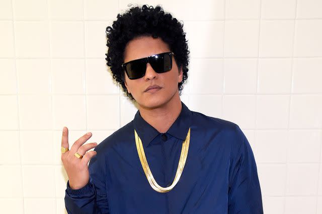 <p>Kevin Mazur/BBMA18/WireImage</p> Bruno Mars