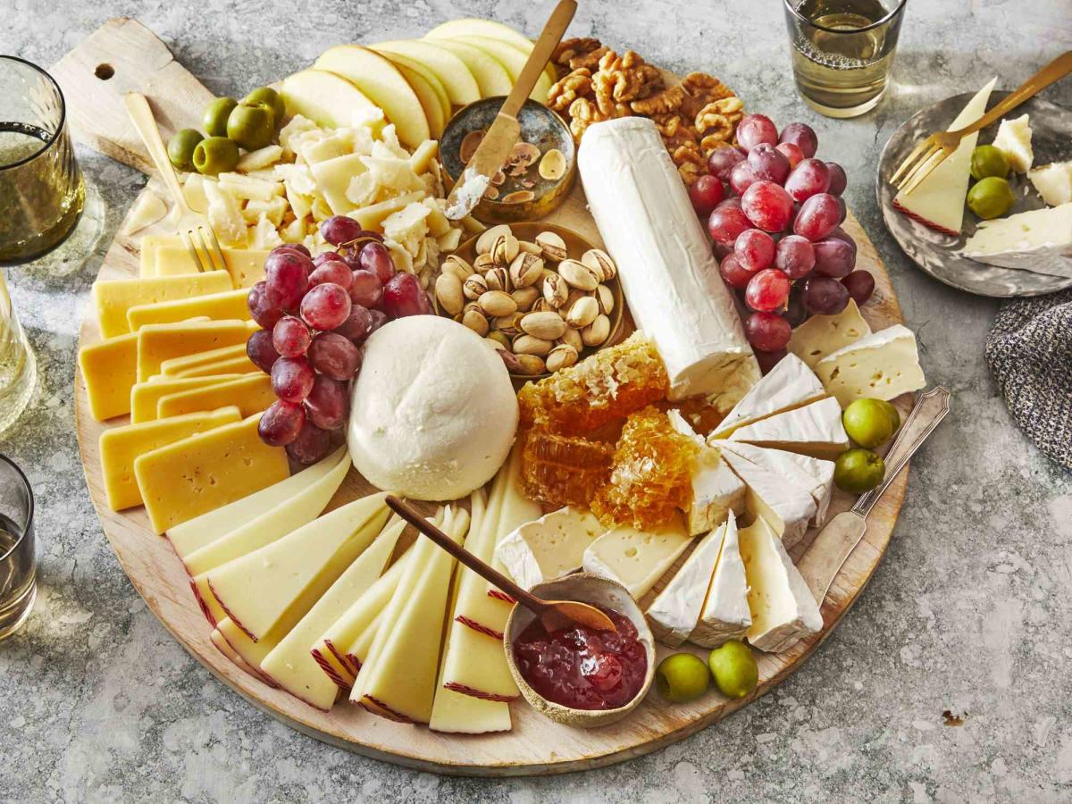 How to Store Cheese Properly: 5 Experts Weigh In — Eat This Not That