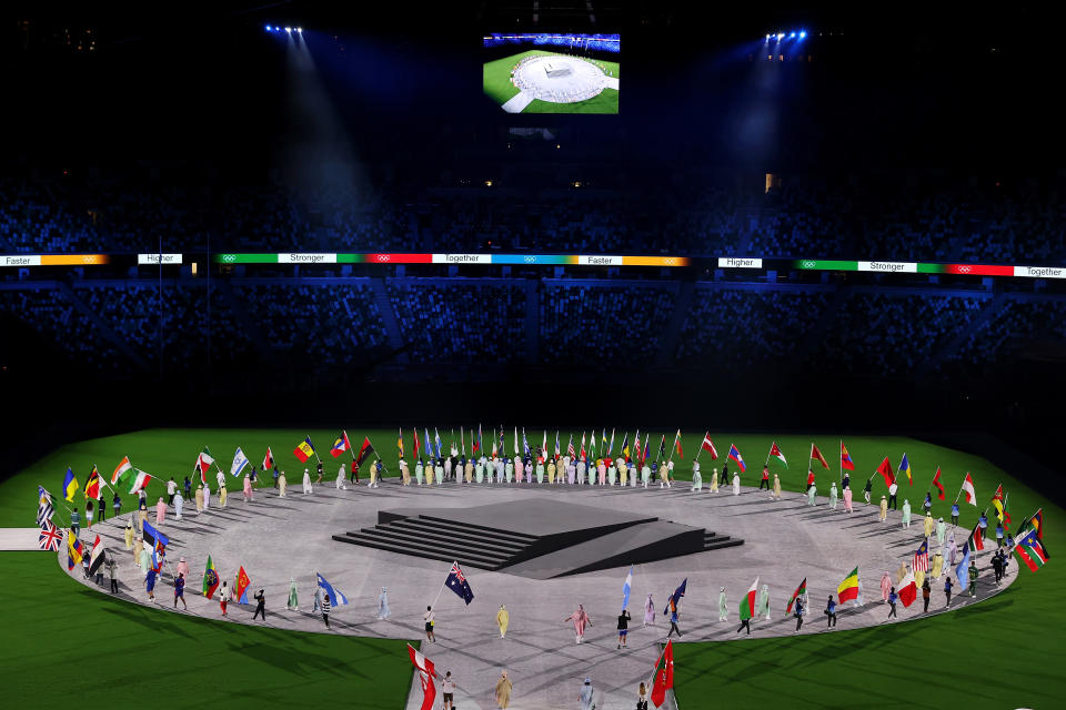 <p>A view as the flag bearers of the competing nations enter the stadium during the Closing Ceremony of the Tokyo 2020 Olympic Games at Olympic Stadium on August 08, 2021 in Tokyo, Japan. (Photo by Francois Nel/Getty Images)</p> 
