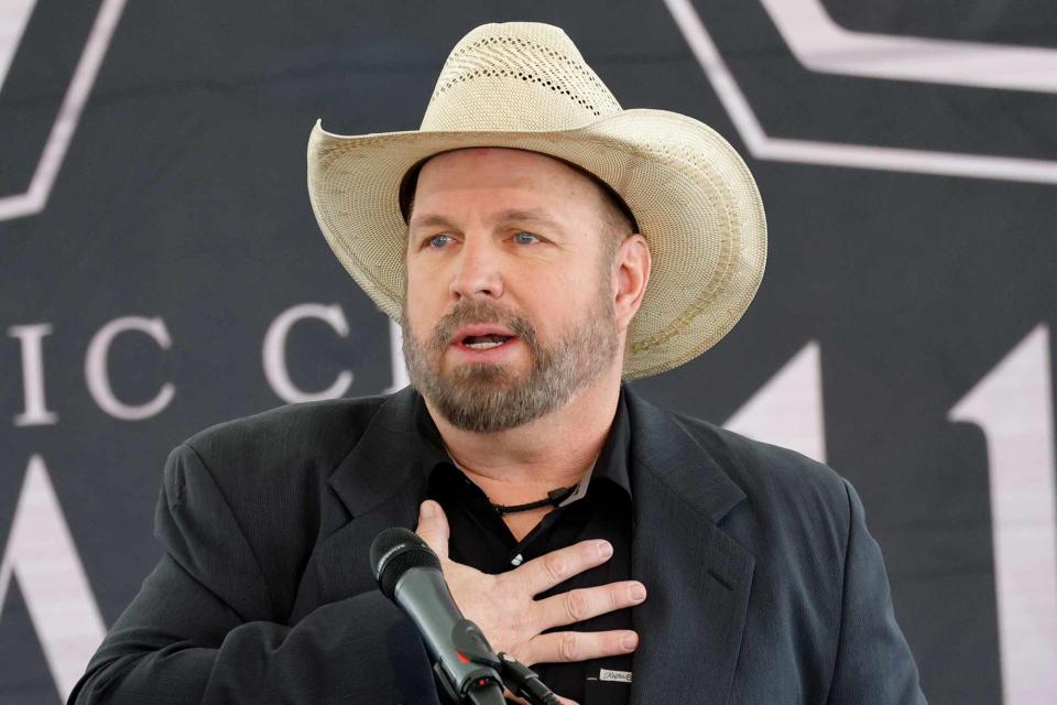 Garth Brooks Accuser Claims Singer Made Repeated Remarks About ‘Threesomes’ With Her and His Wife Trisha Yearwood