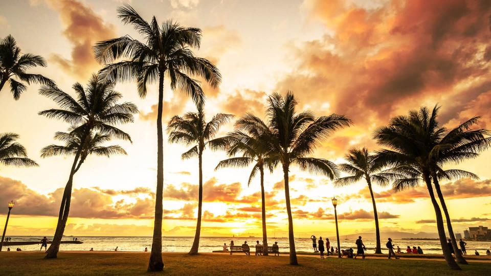 sunset in Waikiki Beach in Honolulu Hawaii
