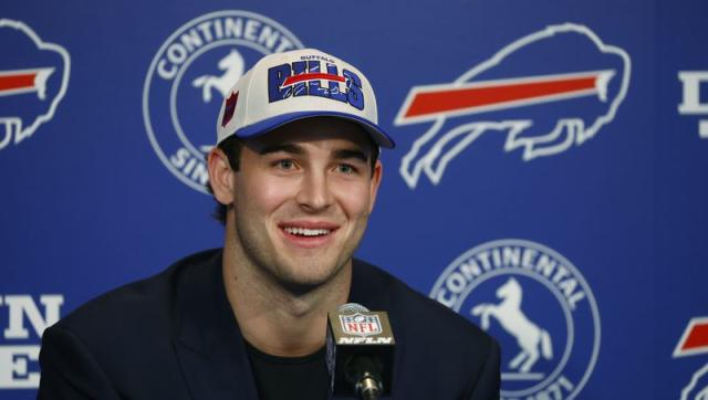 Inside The Buffalo Bills Draft Room!, First Round Selection Of Dalton  Kincaid